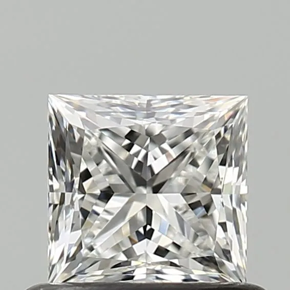 0.6ct PRINCESS F VVS1 Natural diamond