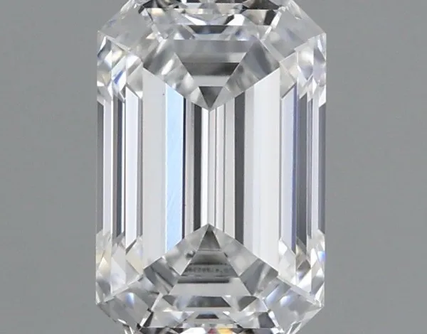 0.63ct EMERALD D VVS2 Lab diamond