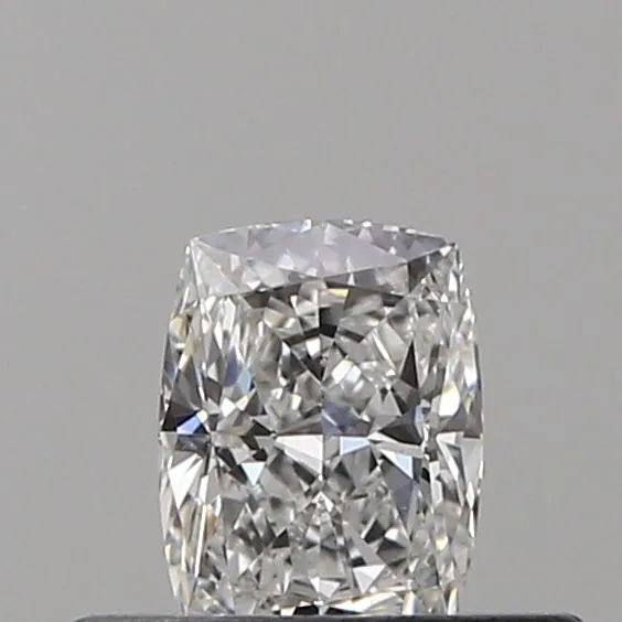 0.31ct CUSHION D VS2 Natural diamond