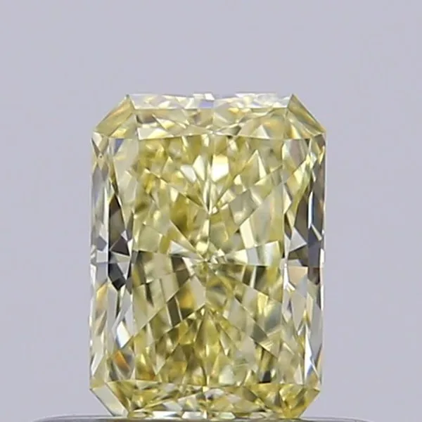 0.36ct RADIANT Fancy Light Yellow VS1 Coloured Lab diamond