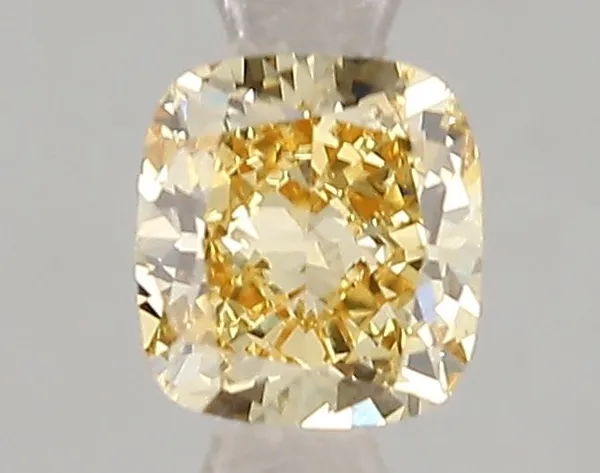 1ct CUSHION Fancy Intense Yellow VS1 Coloured Lab diamond