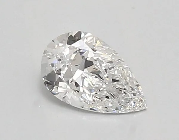 0.69ct PEAR D VVS2 Lab diamond