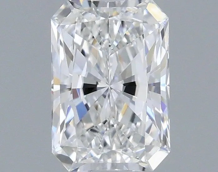 0.63ct RADIANT E IF Natural diamond