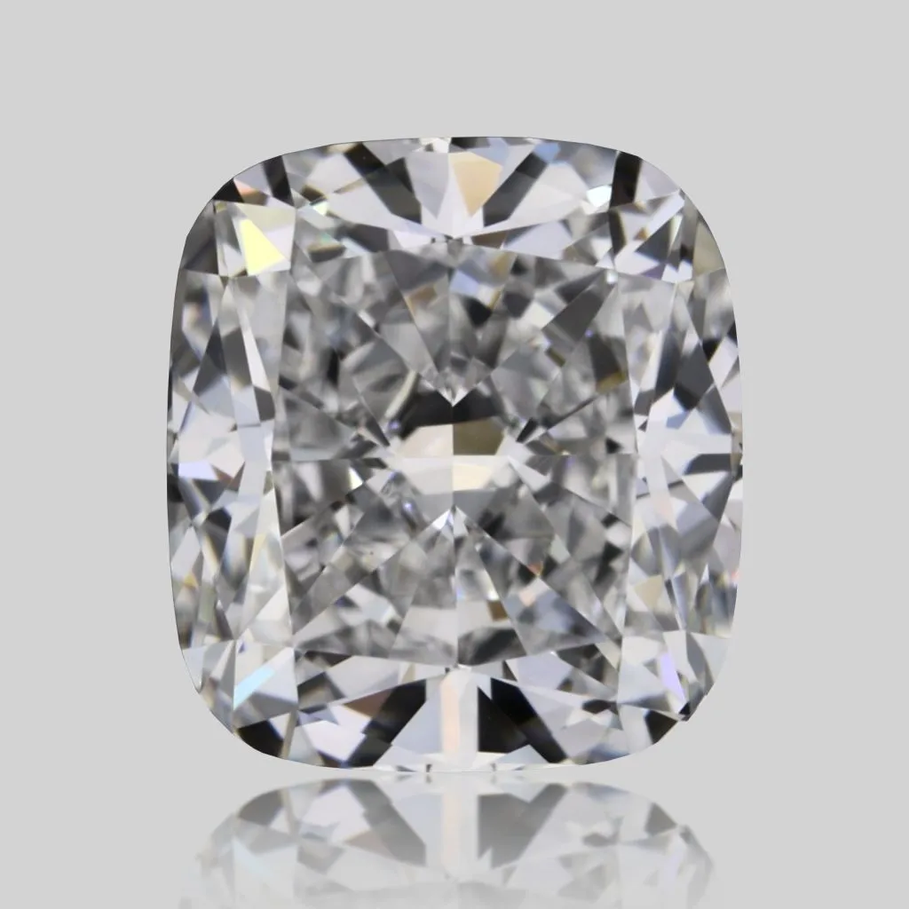 0.70ct CUSHION E VVS1 Natural diamond