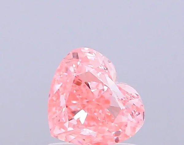 0.86ct HEART Fancy Vivid Pink VS1 Coloured Lab diamond