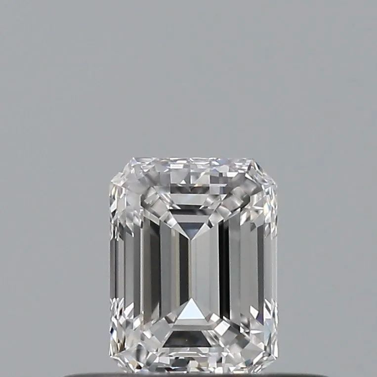 0.31ct EMERALD D VVS1 Natural diamond