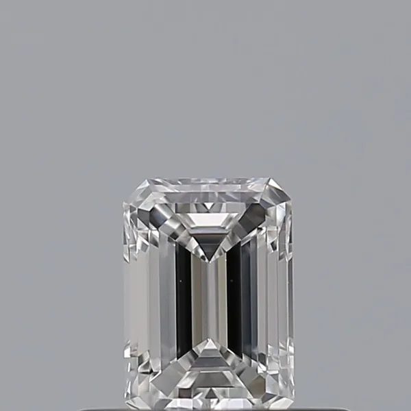 0.31ct EMERALD E VVS2 Natural diamond