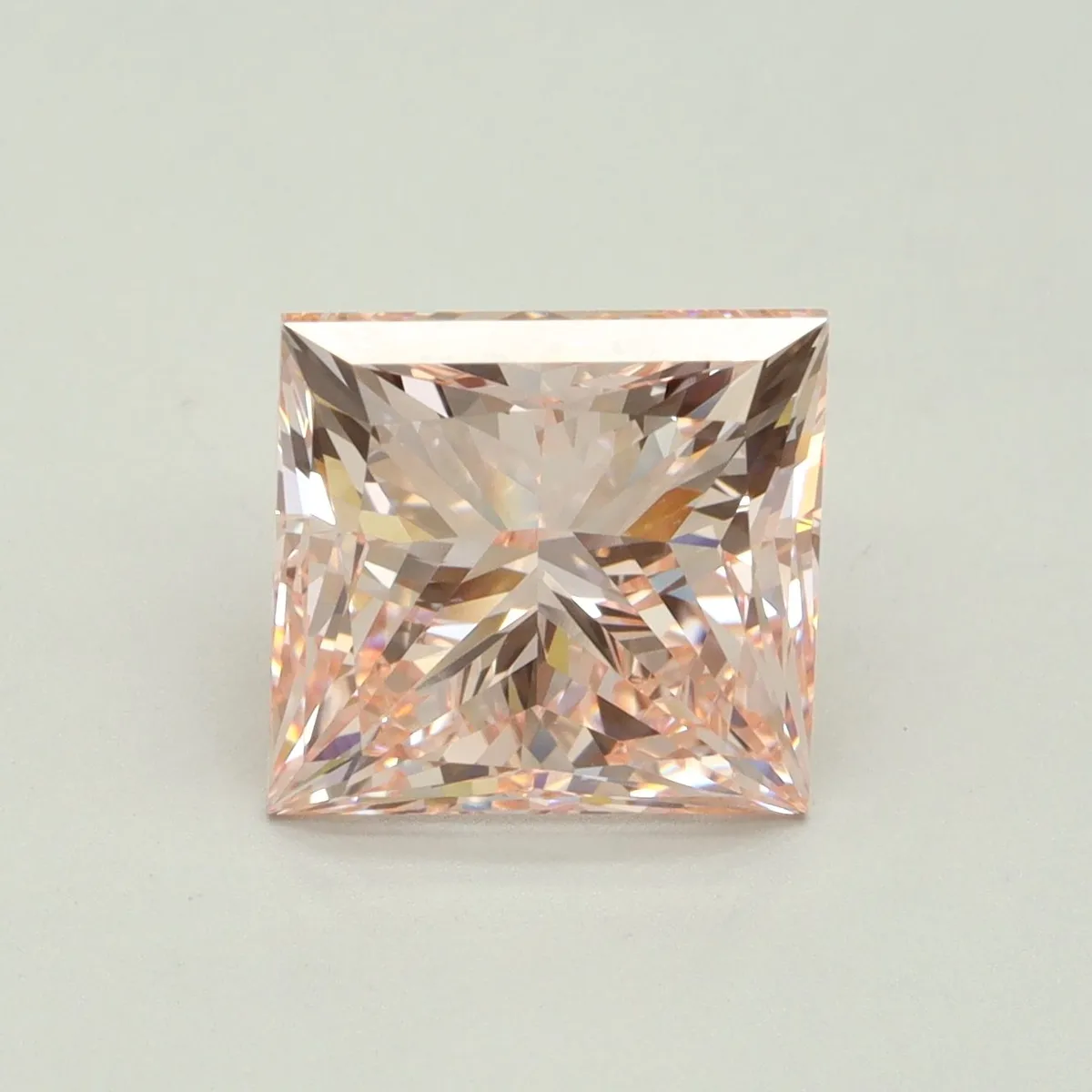 4.54ct PRINCESS Fancy Intense Pink VVS2 Coloured Lab diamond