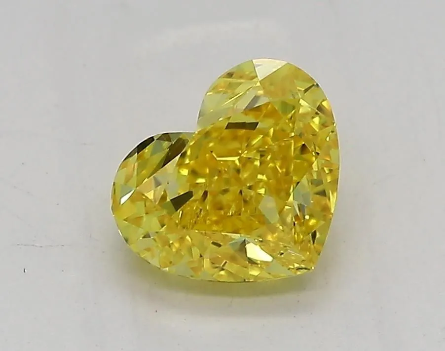 1.21ct HEART Fancy Vivid Yellow VVS1 Coloured Lab diamond