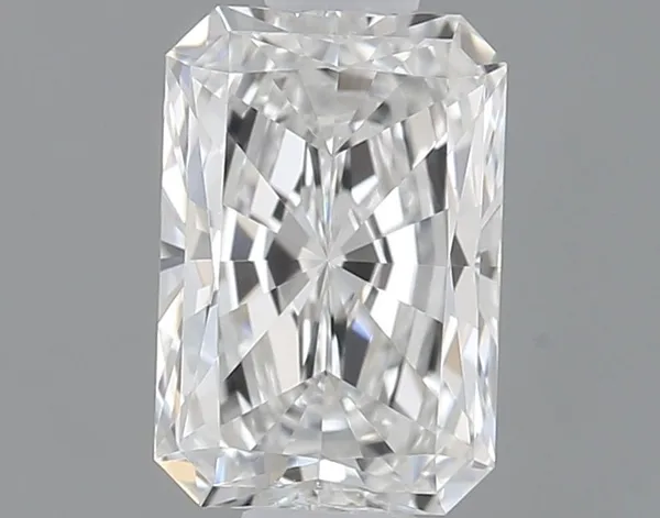 0.61ct RADIANT E VS2 Natural diamond