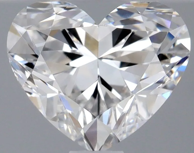 0.90ct HEART E VS1 Natural diamond