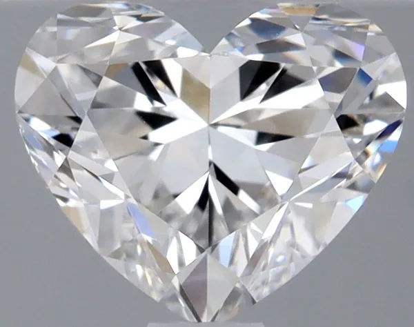 0.9ct HEART E VS1 Natural diamond