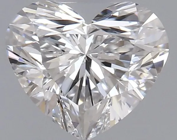 0.7ct HEART D VVS2 Natural diamond