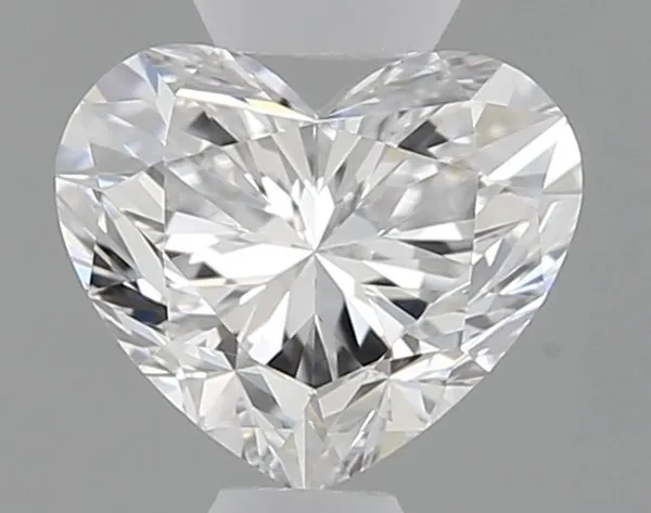 0.51ct HEART D VVS2 Lab diamond