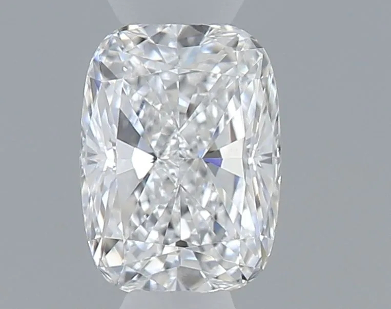0.30ct CUSHION E VVS1 Natural diamond