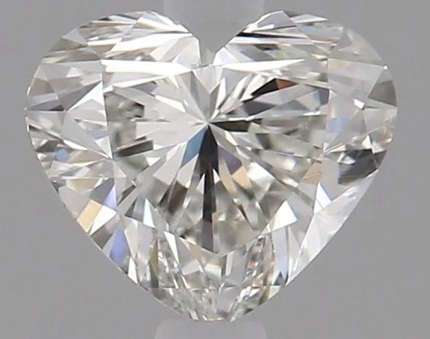 0.71ct HEART H VVS2 Natural diamond