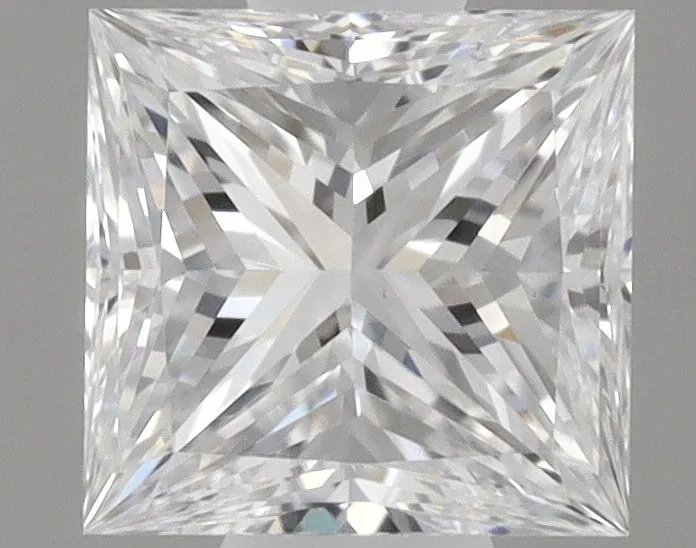 0.32ct PRINCESS D VVS2 Natural diamond