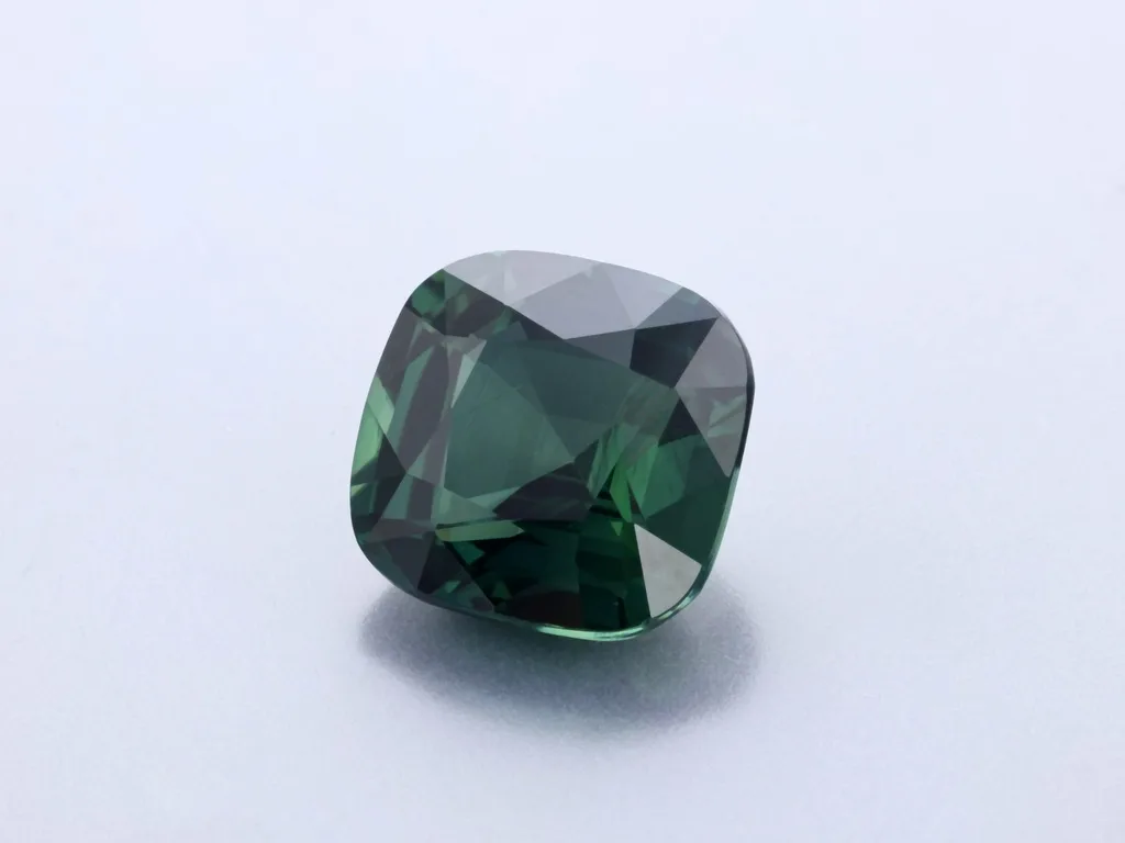 2.53ct Parti Sapphire, Cushion gemstone