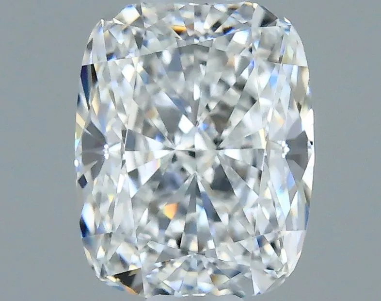0.40ct CUSHION E VVS2 Natural diamond