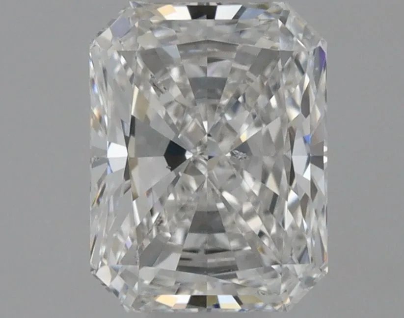 0.73ct RADIANT E SI2 Natural diamond