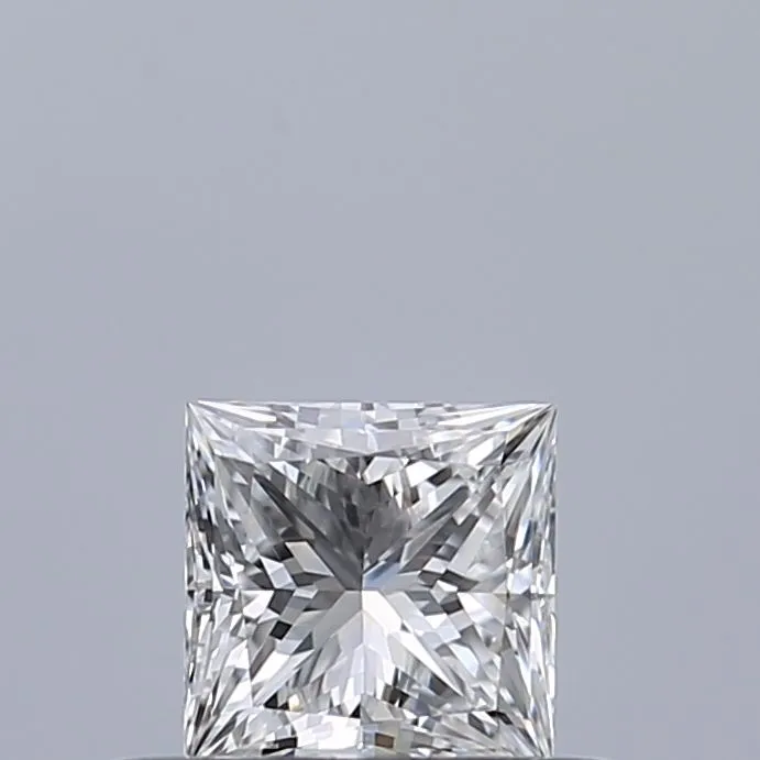 0.32ct PRINCESS D VVS2 Natural diamond