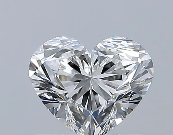 0.7ct HEART G VVS2 Natural diamond