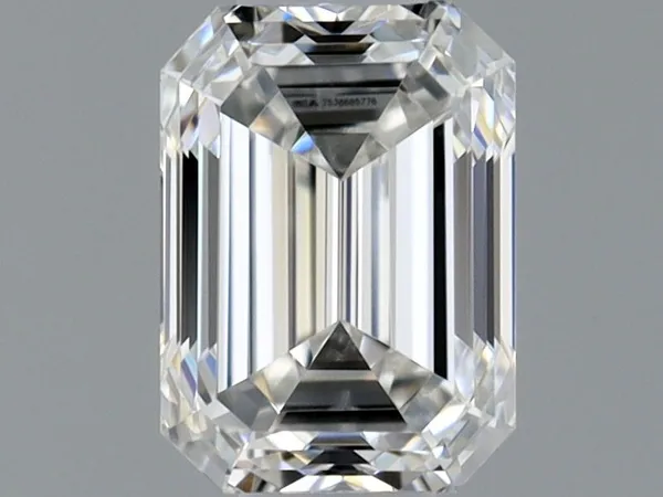0.4ct EMERALD G IF Natural diamond