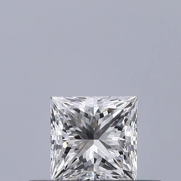 0.3ct PRINCESS D VVS1 Natural diamond