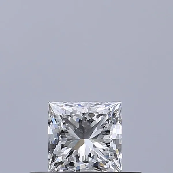 0.3ct PRINCESS D VVS1 Natural diamond