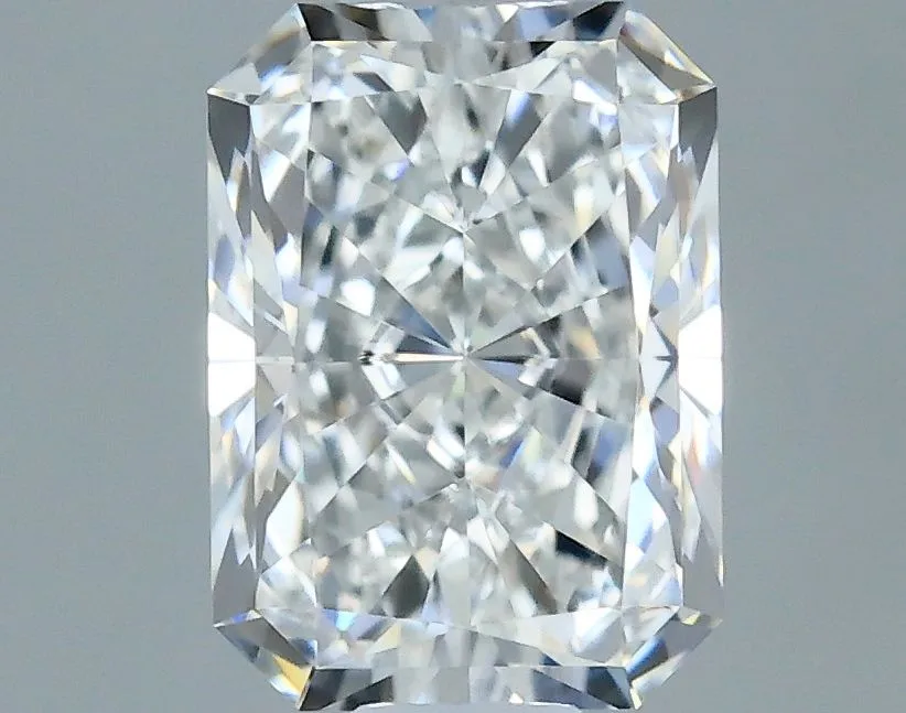 0.40ct RADIANT E IF Natural diamond