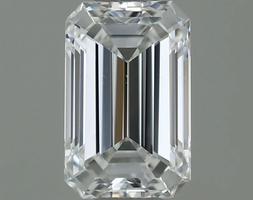 0.40ct EMERALD F VS2 Natural diamond