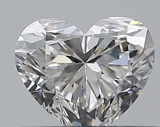 0.4ct HEART G VS1 Natural diamond