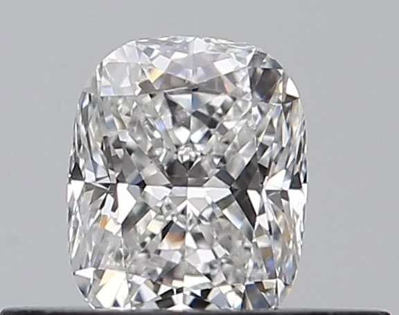 0.33ct CUSHION E VVS1 Natural diamond