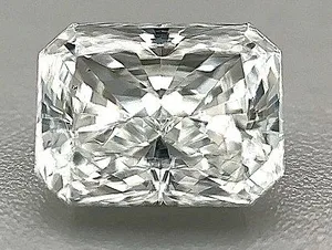 0.92ct RADIANT E VS2 Natural diamond