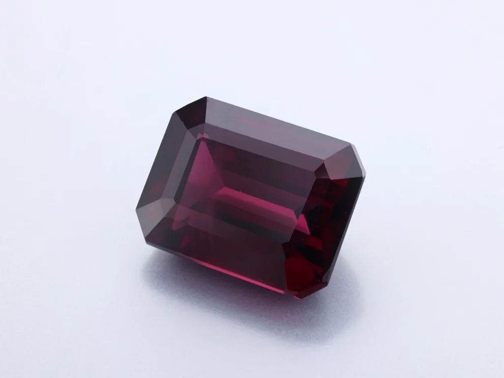 9.97ct Purple Garnet, Emerald Cut gemstone