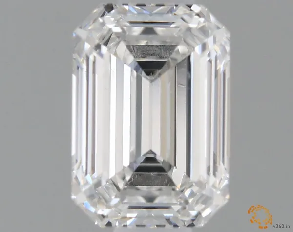 0.7ct EMERALD F SI1 Natural diamond
