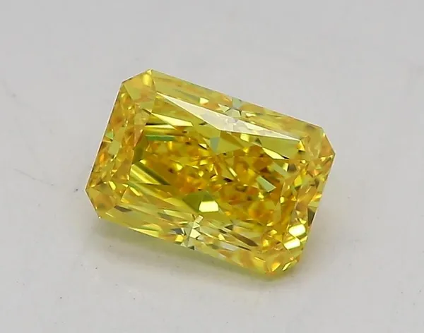 1.05ct RADIANT Fancy Intense Yellow VS1 Coloured Lab diamond