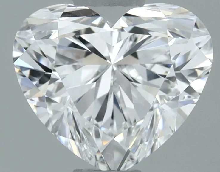 0.71ct HEART D VVS2 Natural diamond