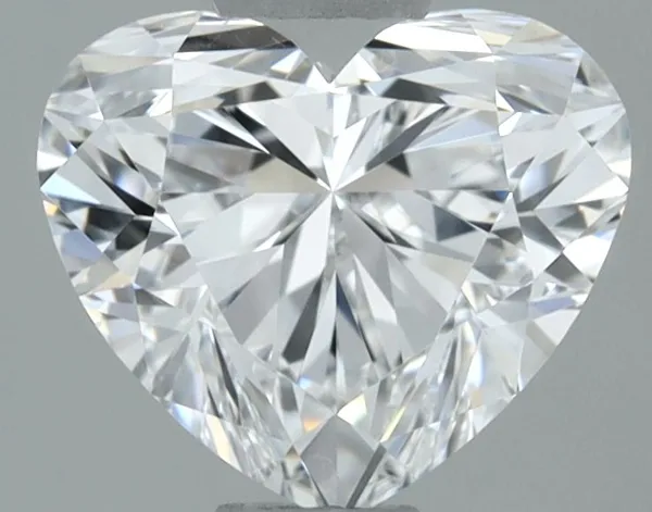 0.71ct HEART D VVS2 Natural diamond