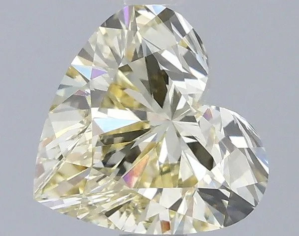 1.04ct HEART Fancy Light Yellow VVS2 Coloured Lab diamond
