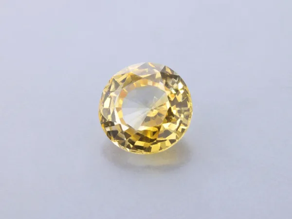 1.01ct Yellow Sapphire, Round cut gemstone