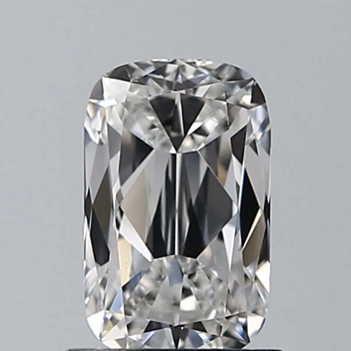 0.91ct CUSHION F VS1 Lab Grown diamond