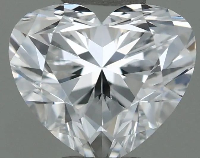 0.40ct HEART D VVS2 Natural diamond