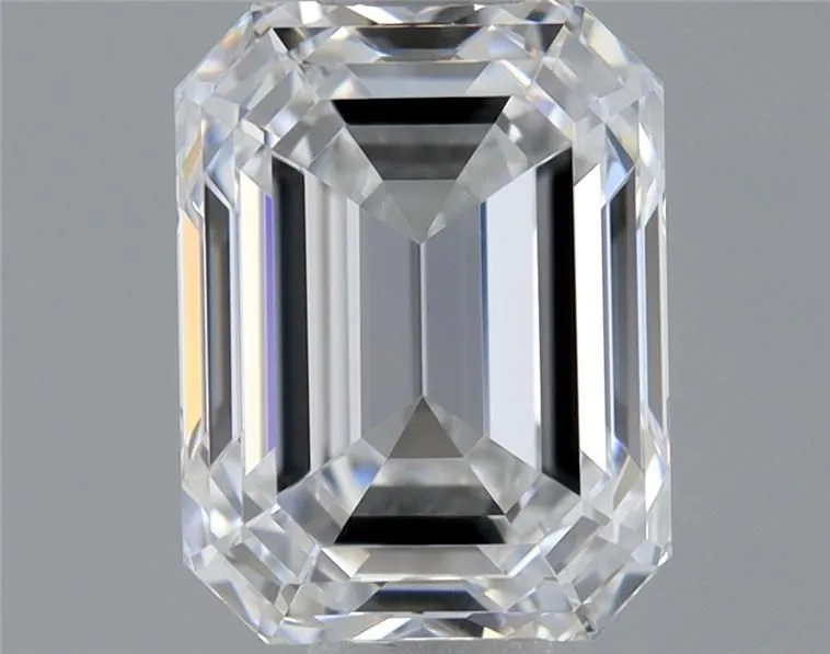 0.86ct EMERALD E VS1 Natural diamond