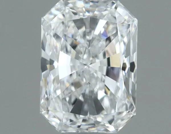 0.41ct RADIANT E VVS1 Natural diamond
