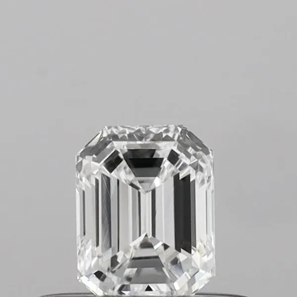 0.31ct EMERALD D SI1 Natural diamond