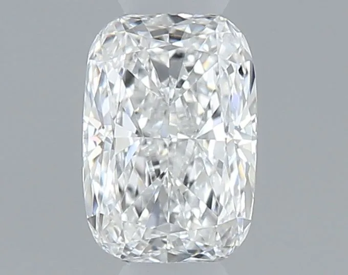 0.30ct CUSHION E VVS2 Natural diamond