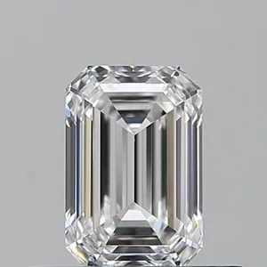 0.51ct EMERALD E VVS2 Natural diamond