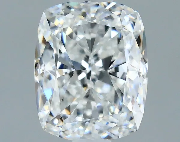 0.7ct CUSHION F VVS2 Natural diamond