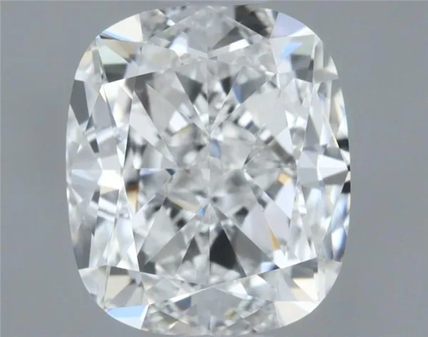 0.7ct CUSHION E VVS2 Natural diamond